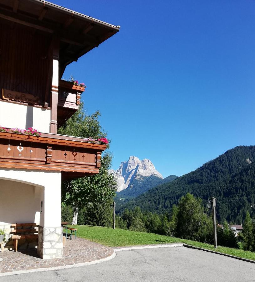 Apartmán Cesa De Conesel Colle Santa Lucia Exteriér fotografie