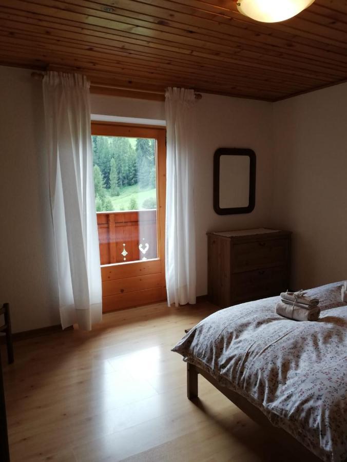 Apartmán Cesa De Conesel Colle Santa Lucia Exteriér fotografie