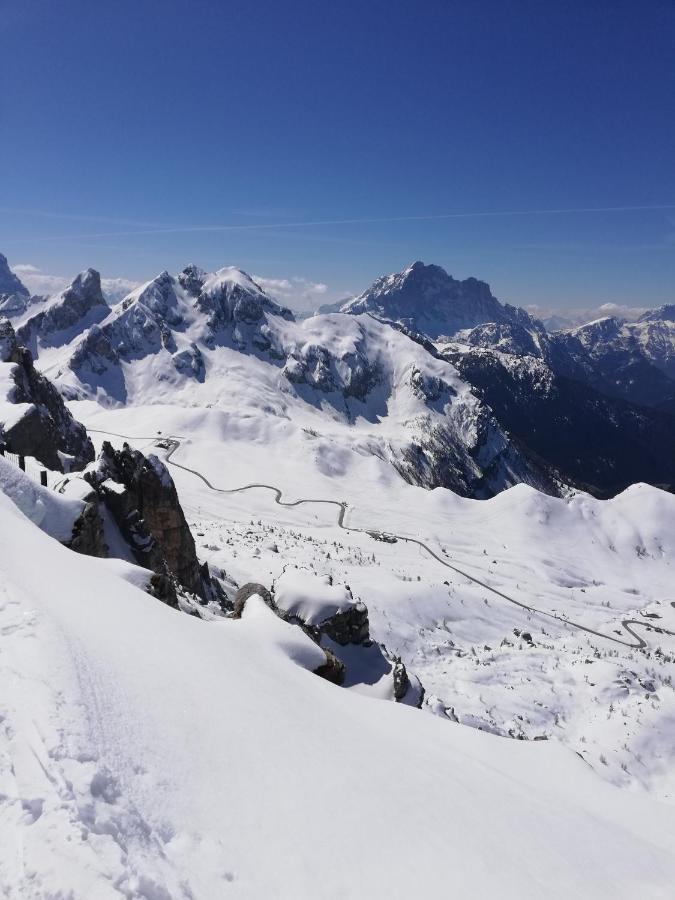 Apartmán Cesa De Conesel Colle Santa Lucia Exteriér fotografie