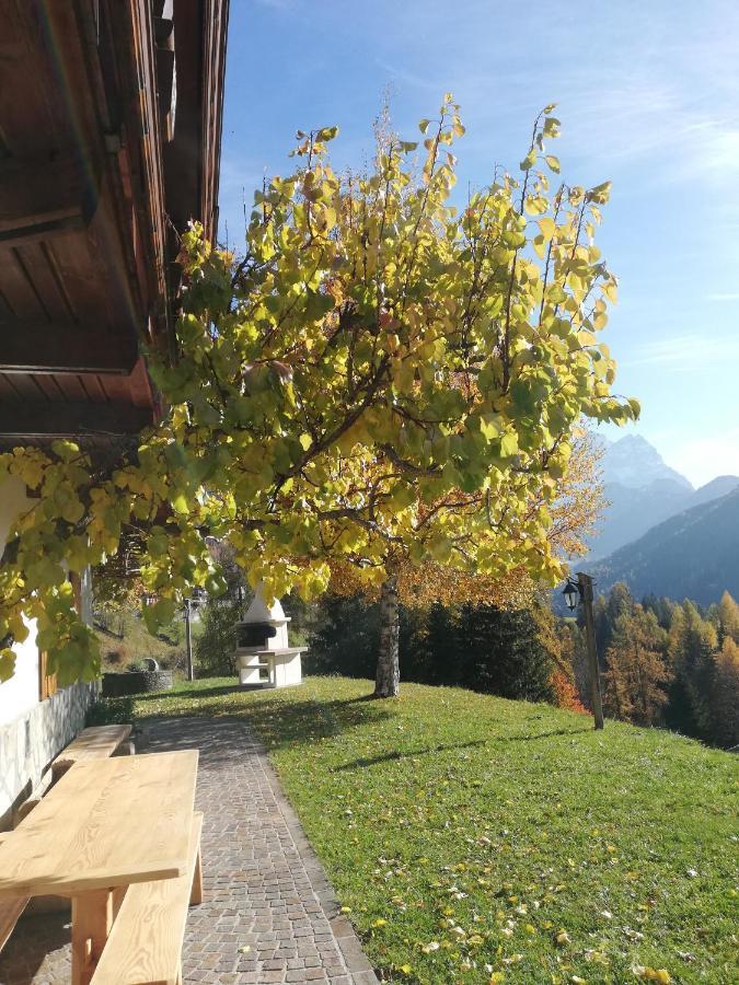 Apartmán Cesa De Conesel Colle Santa Lucia Exteriér fotografie